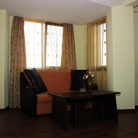 Pensionat Coralis 3*