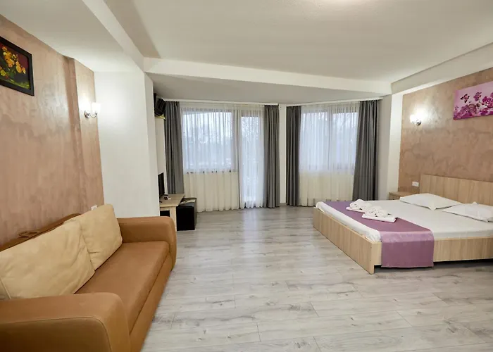 Guest house Coralis 3*